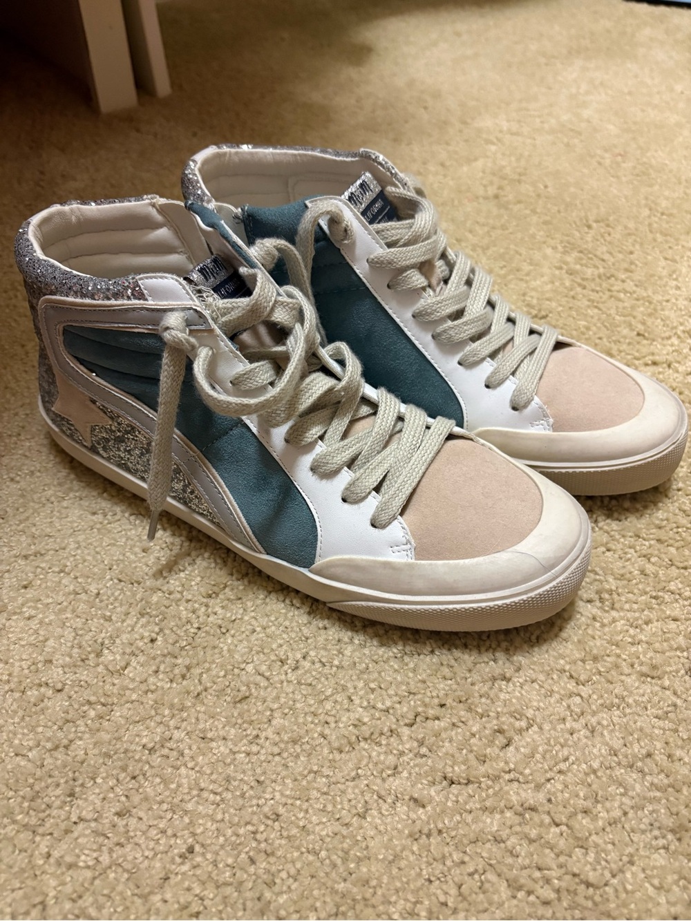 Mi,i’m White and Silver Glitter Low-Top Sneakers